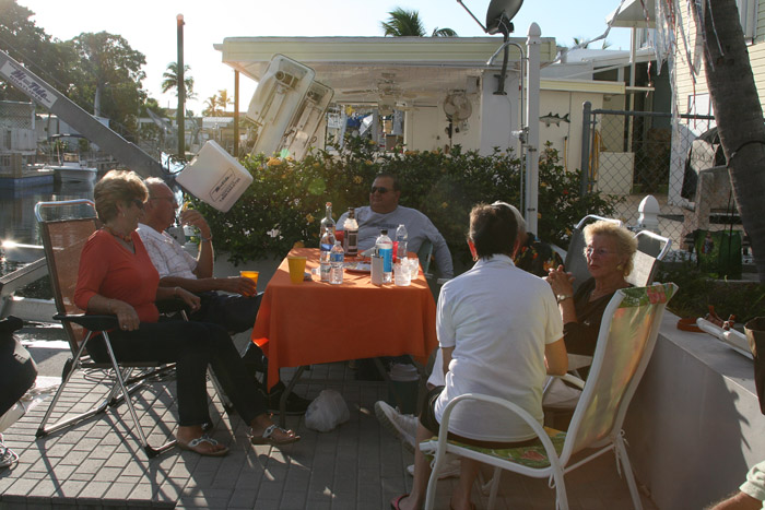 Dining on the Dock 08